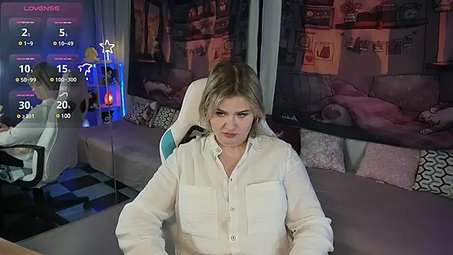 MargoBryan online show from March 2025 08:31:02 PM