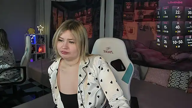 MargoBryan online show from March 2025 10:29:02 AM