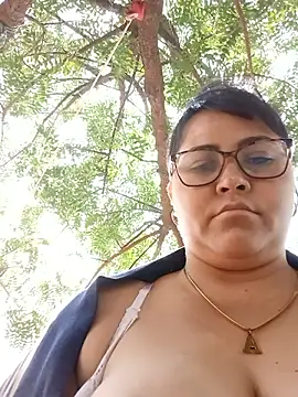 promiscuous-indecent-momm online show from February 2025 04:41:02 PM