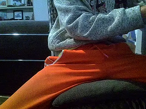 createur34 online show from October 2025 05:11:02 PM