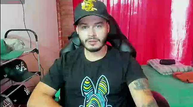 Snapshot of ragnar_lothbrok777 chatting on March 2025 07:49:02 PM ragnar lothbrok777 online show from March 2025 07:49:02 PM