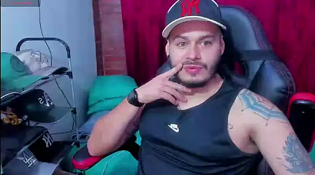 Snapshot of ragnar_lothbrok777 chatting on March 2025 06:57:02 AM ragnar lothbrok777 online show from March 2025 06:57:02 AM