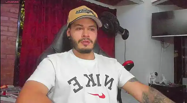Snapshot of ragnar_lothbrok777 chatting on March 2025 02:50:01 AM ragnar lothbrok777 online show from March 2025 02:50:01 AM