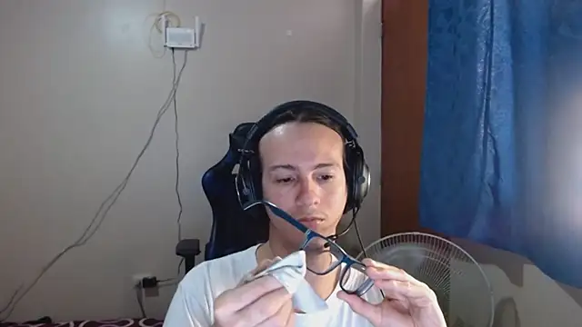 cholitohermoso online show from February 2025 10:11:02 PM