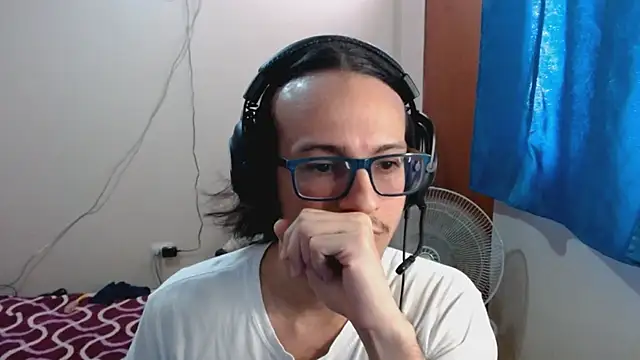 cholitohermoso online show from March 2025 07:11:02 PM