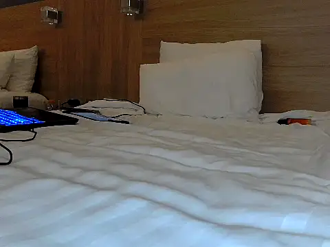 Snapshot of Iscariot19 chatting on October 2025 09:57:01 PM Iscariot19 online show from October 2025 09:57:01 PM