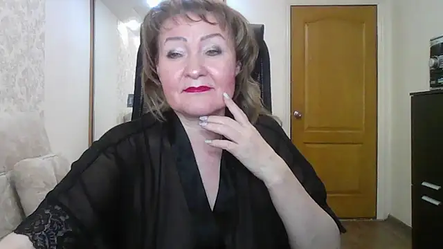 Victoria secrets  online show from February 2025 01:15:02 PM