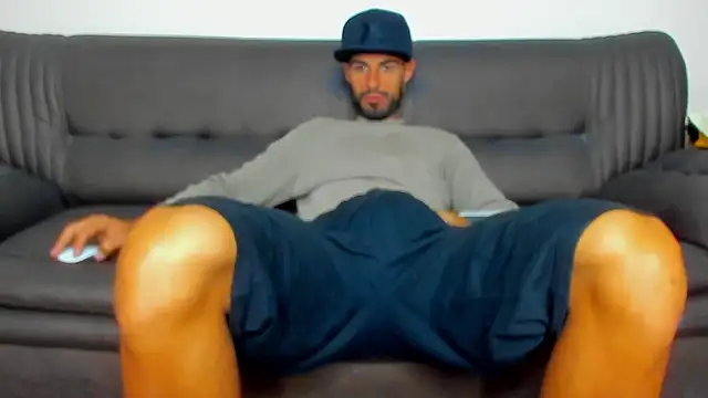 sexyhotmusclesforyou1 online show from November 2025 04:44:02 AM