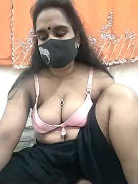 Snapshot of Mitila-3232 chatting on February 2025 02:42:02 AM Mitila-3232 online show from February 2025 02:42:02 AM