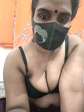 Snapshot of Mitila-3232 chatting on February 2025 04:53:01 PM Mitila-3232 online show from February 2025 04:53:01 PM