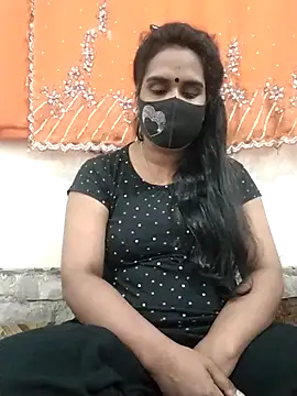 Snapshot of Mitila-3232 chatting on March 2025 02:51:02 AM Mitila-3232 online show from March 2025 02:51:02 AM