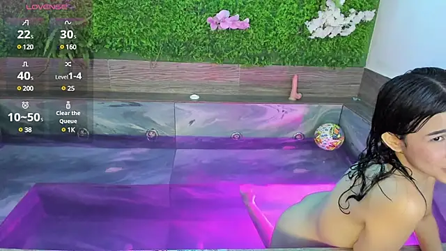 Arii moon online show from March 2025 11:42:01 PM