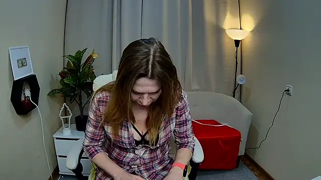 TessaDaybreak online show from February 2026 07:42:02 AM