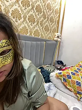 Snapshot of pihu_00777 chatting on February 2025 08:36:01 PM pihu 00777 online show from February 2025 08:36:01 PM