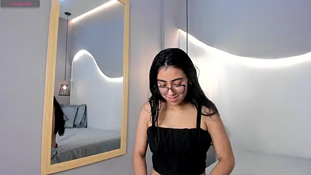 lucelly 15 online show from September 2025 11:55:02 AM