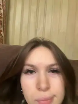 -Amora online show from December 2025 12:14:01 PM