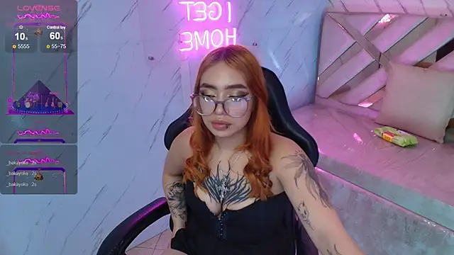Snapshot of Anni_acker_b chatting on February 2025 10:48:01 PM Anni acker b online show from February 2025 10:48:01 PM