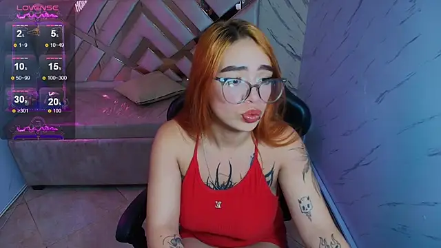 Snapshot of Anni_acker_b chatting on February 2025 07:49:01 PM Anni acker b online show from February 2025 07:49:01 PM