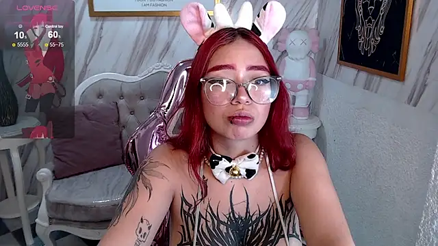 Snapshot of Anni_acker_b chatting on March 2025 07:49:02 PM Anni acker b online show from March 2025 07:49:02 PM