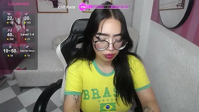 Snapshot of Anni_acker_b chatting on September 2025 07:47:02 PM Anni acker b online show from September 2025 07:47:02 PM