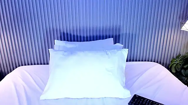 GabyFosterr online show from October 2025 11:01:02 PM