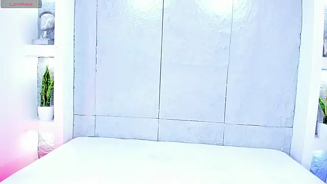 Snapshot of MiaMistrex chatting on September 2025 04:38:02 AM MiaMistrex online show from September 2025 04:38:02 AM