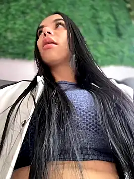 Naatalia online show from October 2025 02:12:02 PM