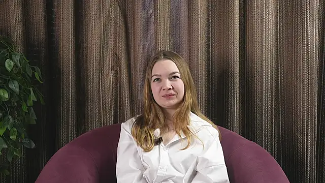 GeorginaCleverley online show from February 2025 07:35:01 AM