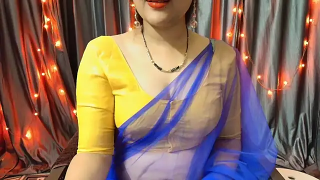 goldiwets online show from November 2025 02:35:02 AM