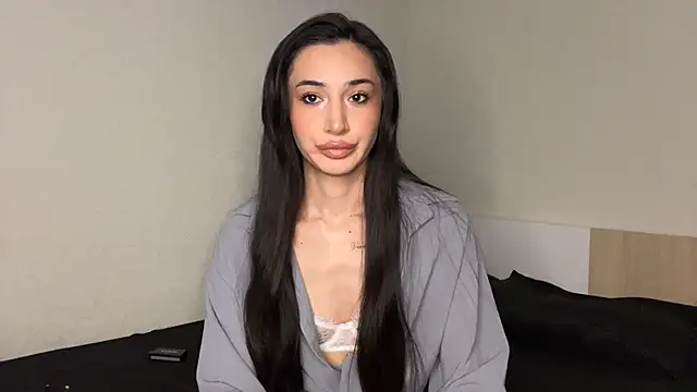 Snapshot of alissadreams chatting on March 2025 05:14:01 AM alissadreams online show from March 2025 05:14:01 AM