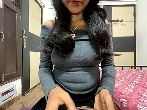 aliya bhatt online show from October 2025 03:56:02 PM