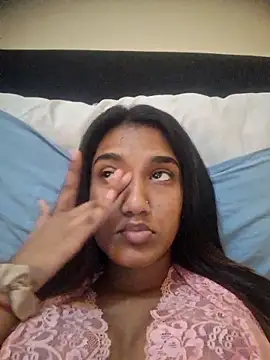 indianpink lips online show from November 2025 11:10:01 AM