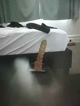 MystiqueRider online show from September 2025 11:10:01 PM