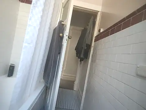 MystiqueRider online show from October 2025 10:42:01 PM