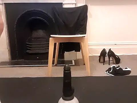 MystiqueRider online show from October 2025 02:52:02 PM