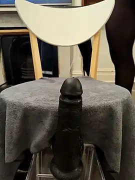 MystiqueRider online show from November 2025 04:33:02 AM