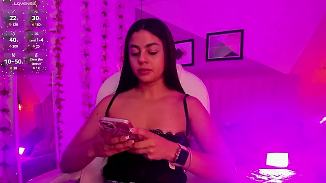 Bella walker  online show from November 2025 08:11:02 PM