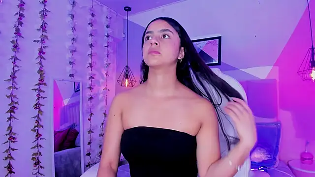 Bella walker  online show from December 2025 07:54:02 PM