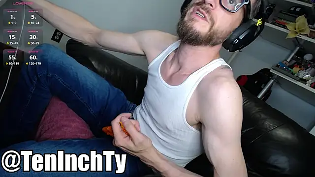 Snapshot of teninchty chatting on July 2026 04:26:02 AM teninchty online show from July 2026 04:26:02 AM