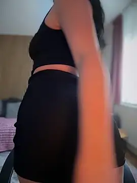 YoungHotMilf97 online show from February 2026 08:34:02 AM