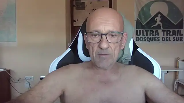 llopaco online show from October 2025 10:56:02 AM