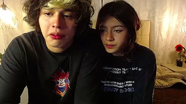 Snapshot of fyreandfox_ chatting on March 2025 11:44:02 PM fyreandfox online show from March 2025 11:44:02 PM