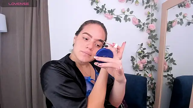 Baby Asshley online show from October 2025 06:38:02 PM