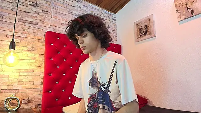sc0rpius  online show from March 2025 07:26:02 PM