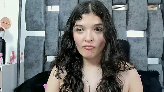 Snapshot of ARTEMISAKIM chatting on October 2025 03:33:01 PM ARTEMISAKIM online show from October 2025 03:33:01 PM