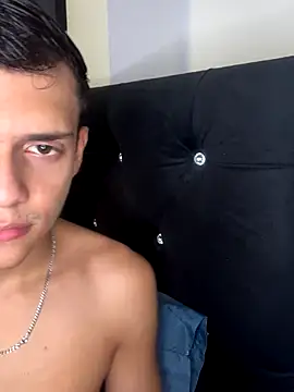 JacobRoberts1 online show from September 2025 10:23:01 PM