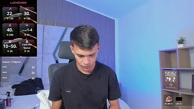 JacobRoberts1 online show from October 2025 07:54:01 PM