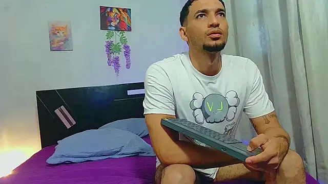 Reina paola online show from October 2025 02:20:01 PM