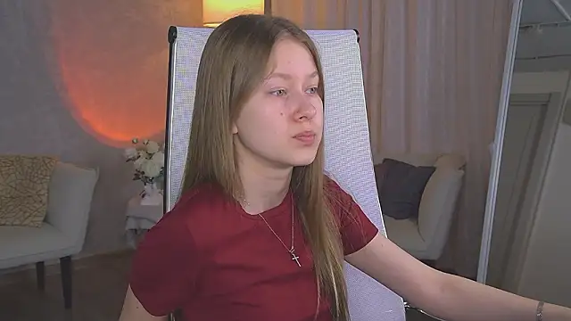 EveMundie online show from March 2026 06:30:01 AM