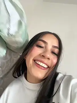 Ivanna West online show from October 2025 01:54:01 PM